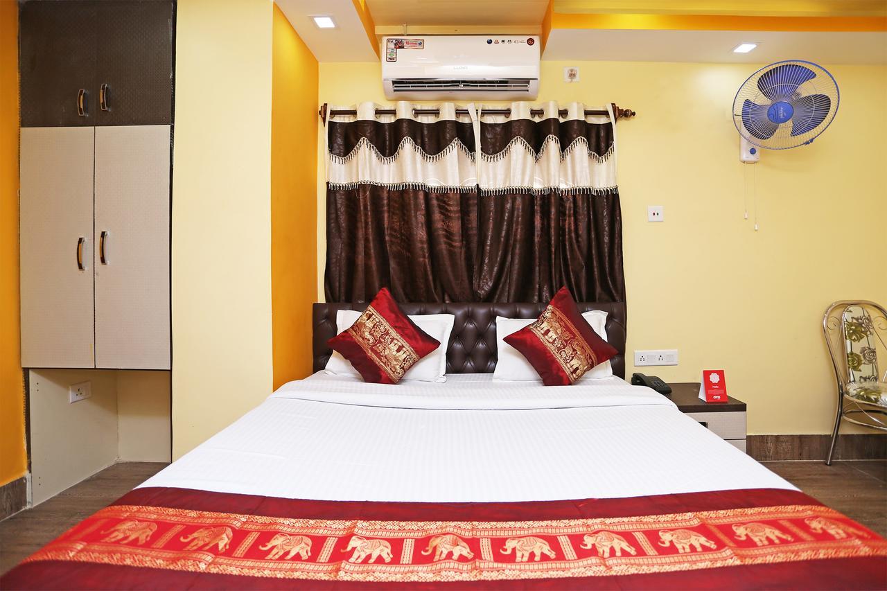 Oyo 9975 Hotel Asmeet 콜카타 외부 사진