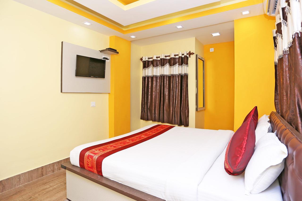 Oyo 9975 Hotel Asmeet 콜카타 외부 사진
