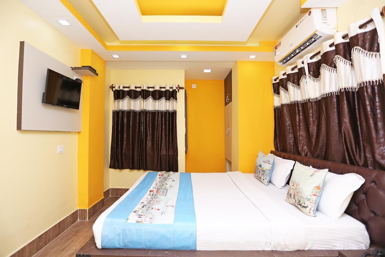 Oyo 9975 Hotel Asmeet 콜카타 외부 사진
